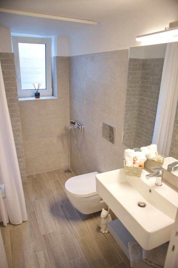 Aroura Homes Garden House 2Br 2Ba Free Parking Атина Екстериор снимка