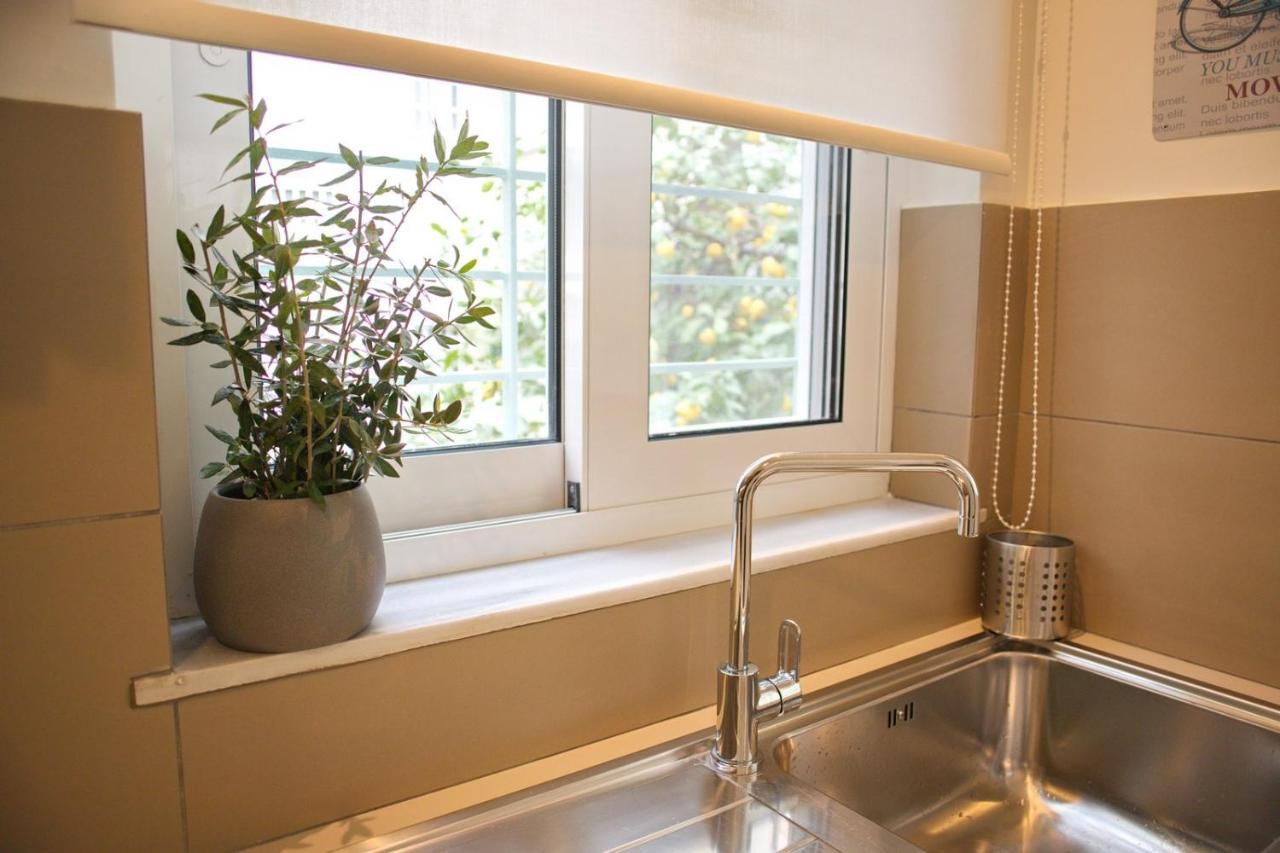 Aroura Homes Garden House 2Br 2Ba Free Parking Атина Екстериор снимка