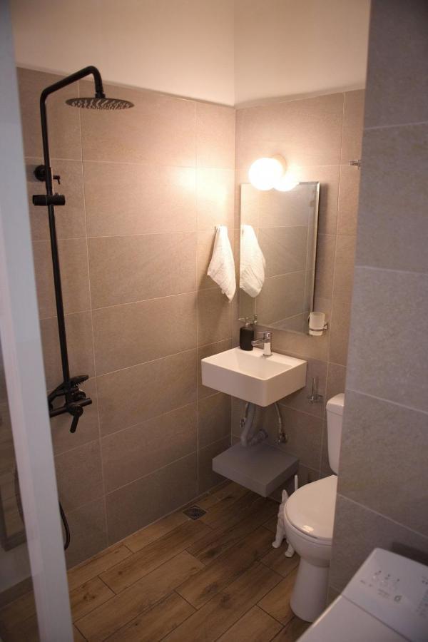 Aroura Homes Garden House 2Br 2Ba Free Parking Атина Екстериор снимка