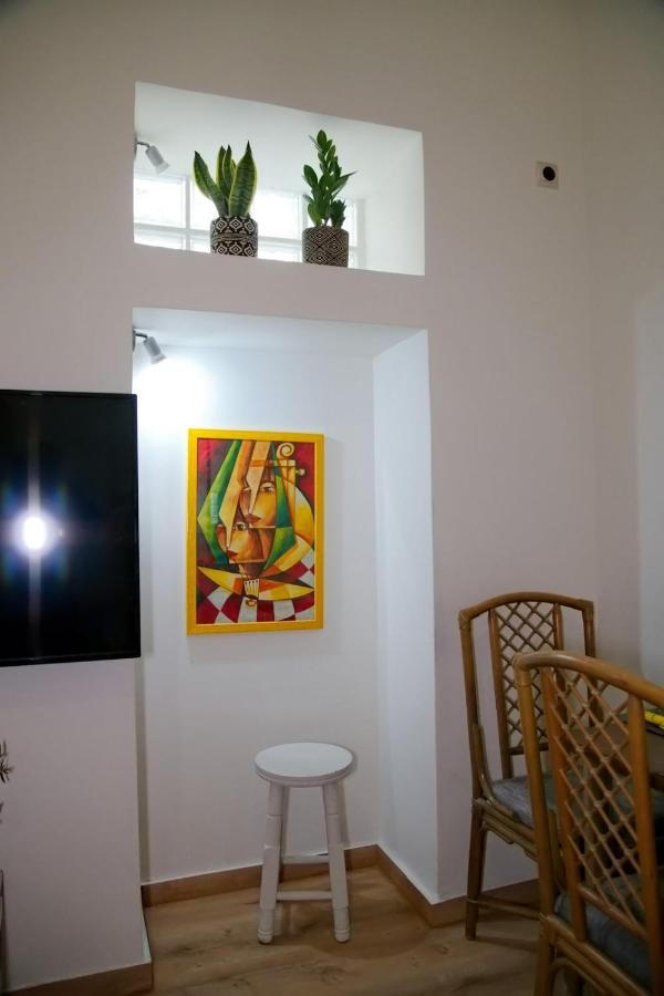 Aroura Homes Garden House 2Br 2Ba Free Parking Атина Екстериор снимка