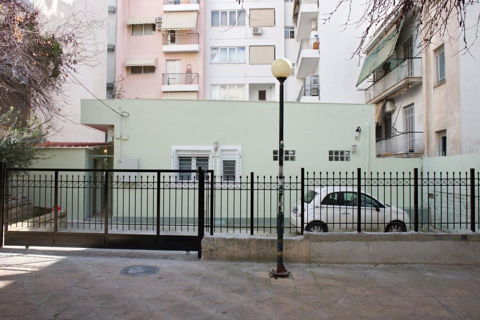Aroura Homes Garden House 2Br 2Ba Free Parking Атина Екстериор снимка